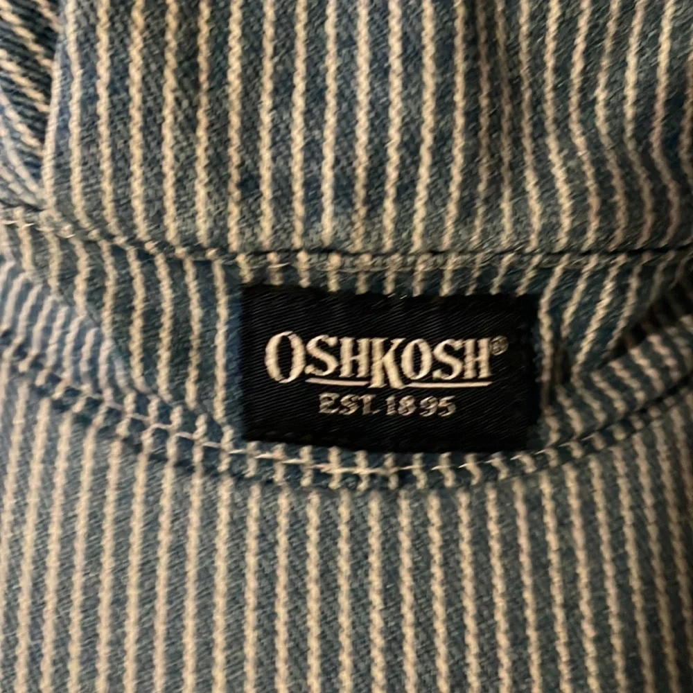 OshKosh B'gosh vintage youth/kids striped denim & white railroad conduct…